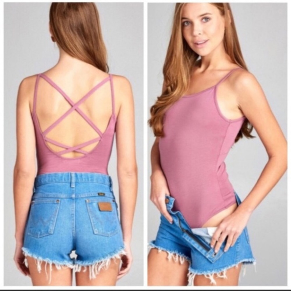NWT bodysuit Cross cross strappy back mauve